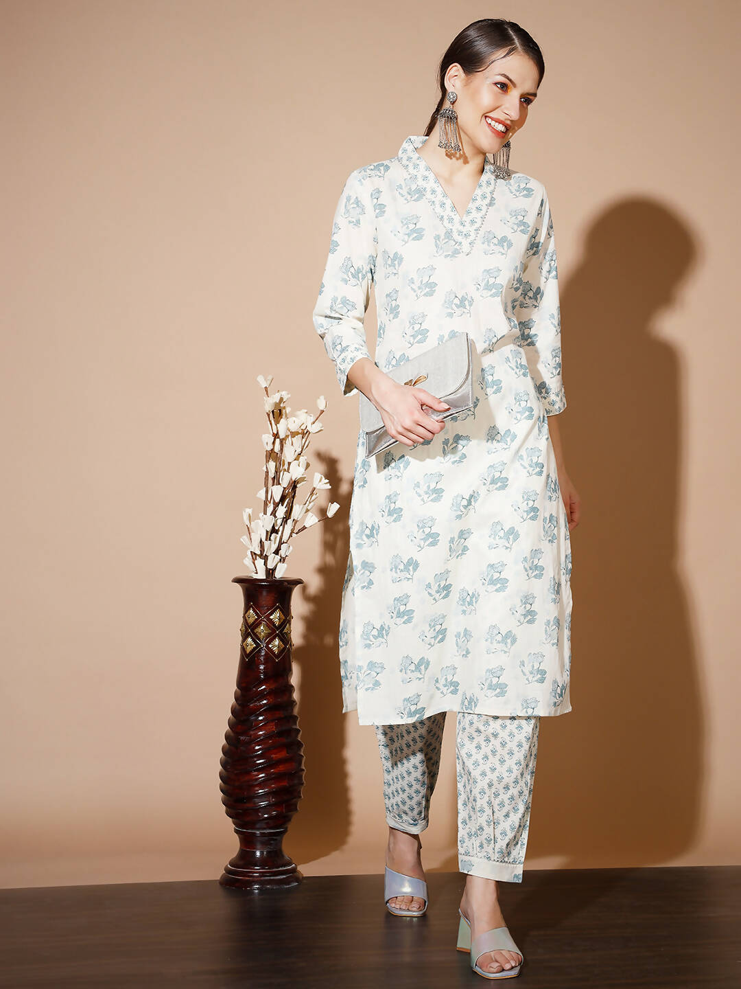 Myshka Women Multi Floral Kurta & Trousers | Grocsy