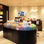 Lindt Swiss Thins - Milk | Grocsy