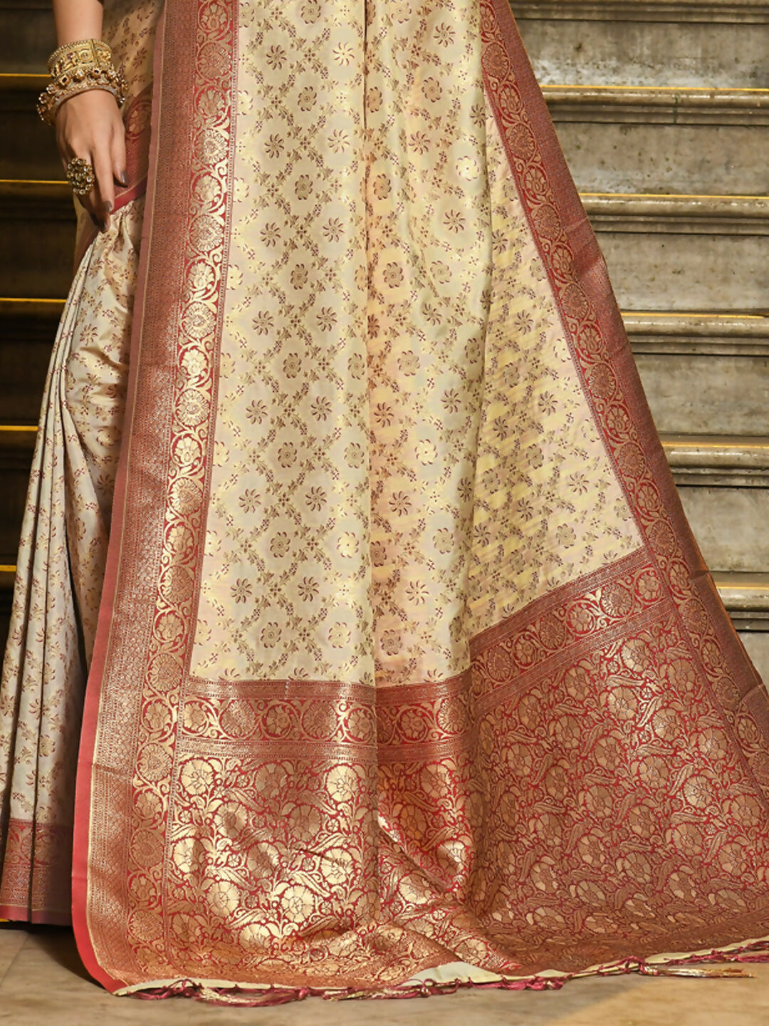 Shree Shyam Fashion Rajvastra Maroon Banarasi Silk Saree | Grocsy