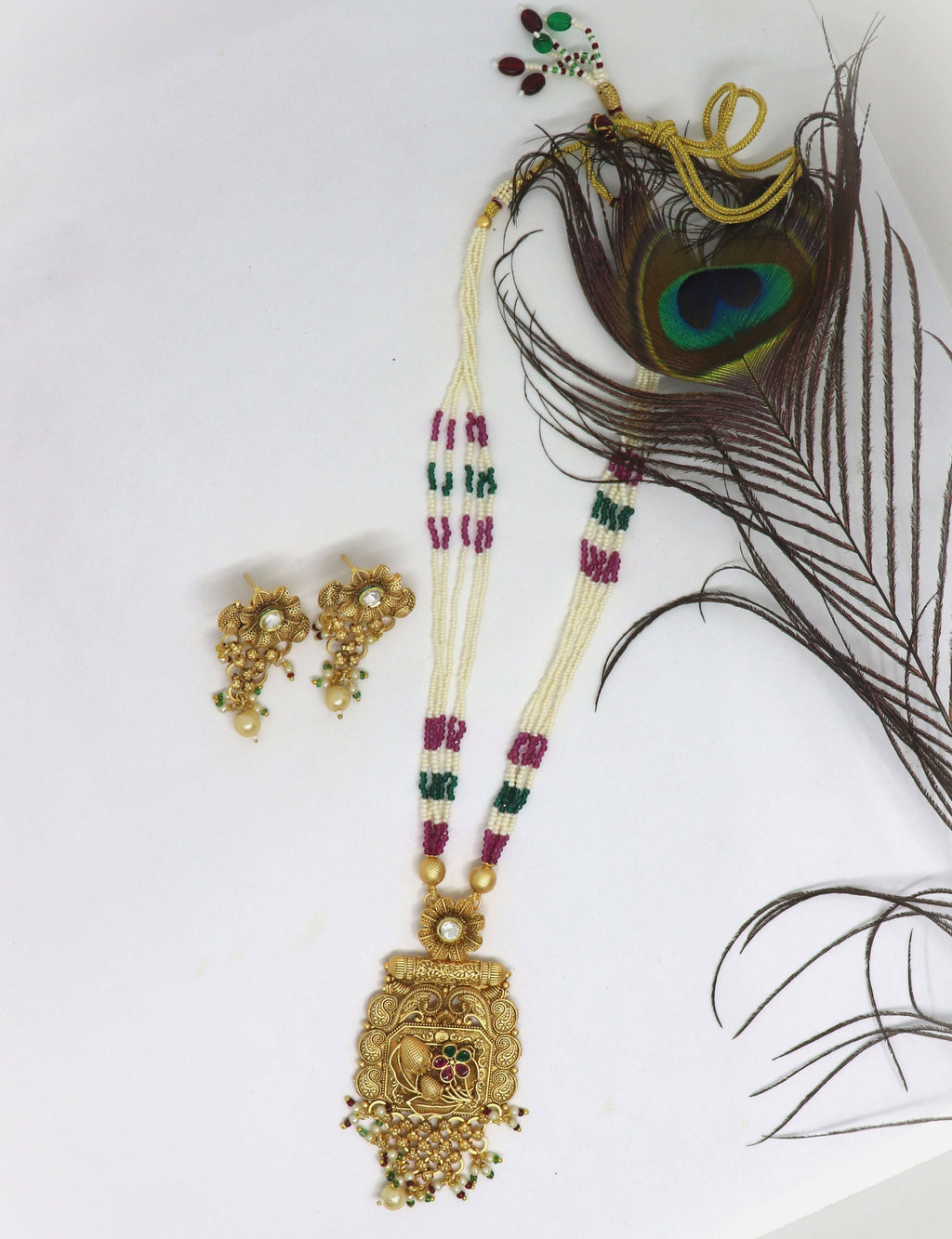 Joban Fashion White & Maroon & Green With Rajwadi Polish Necklace Set | Grocsy
