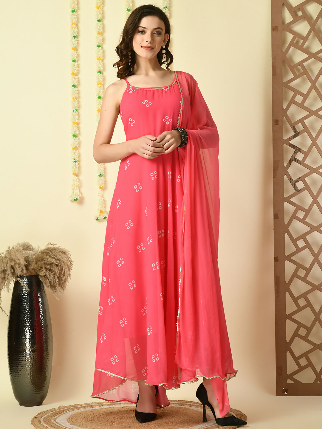 Myshka Women's Pink Georgette Sleeveless Flayered Party Kurta With Dupatta Set | Grocsy