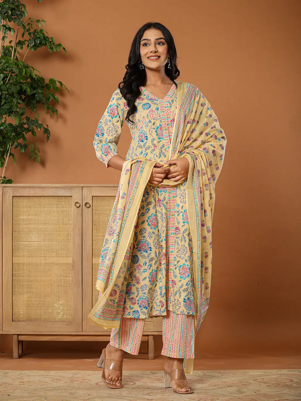 Yufta cotton yellow kurta dupatta set | Grocsy