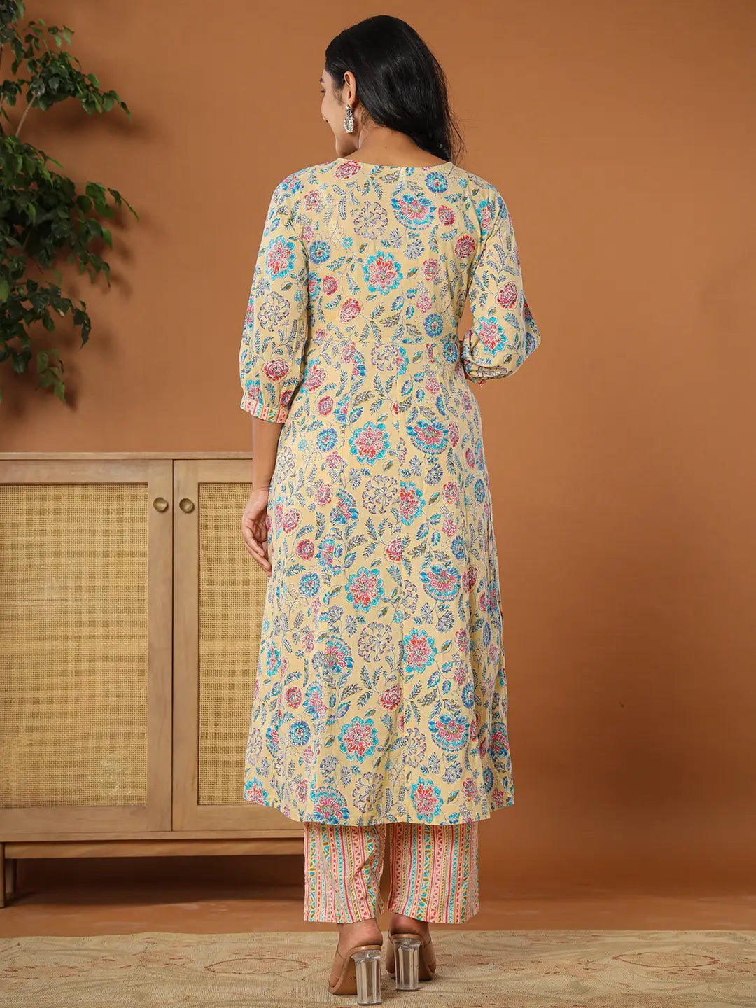Yufta cotton yellow kurta dupatta set | Grocsy