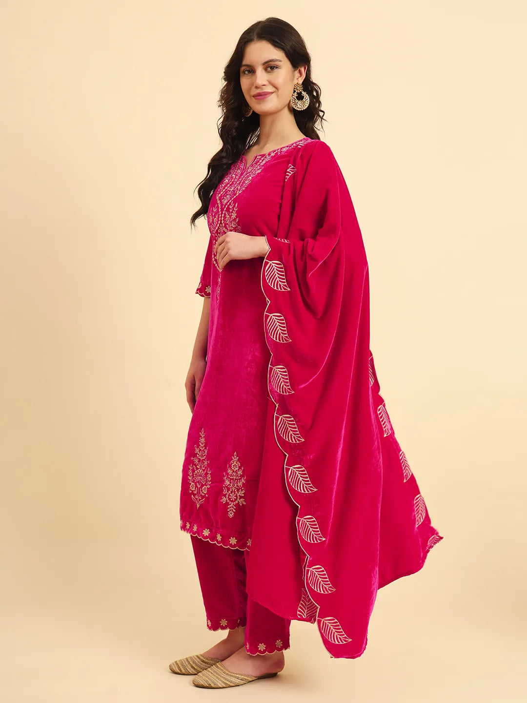 Yufta Pink Velvet Kurta Trouser And Dupatta Set With Embroidery | Grocsy
