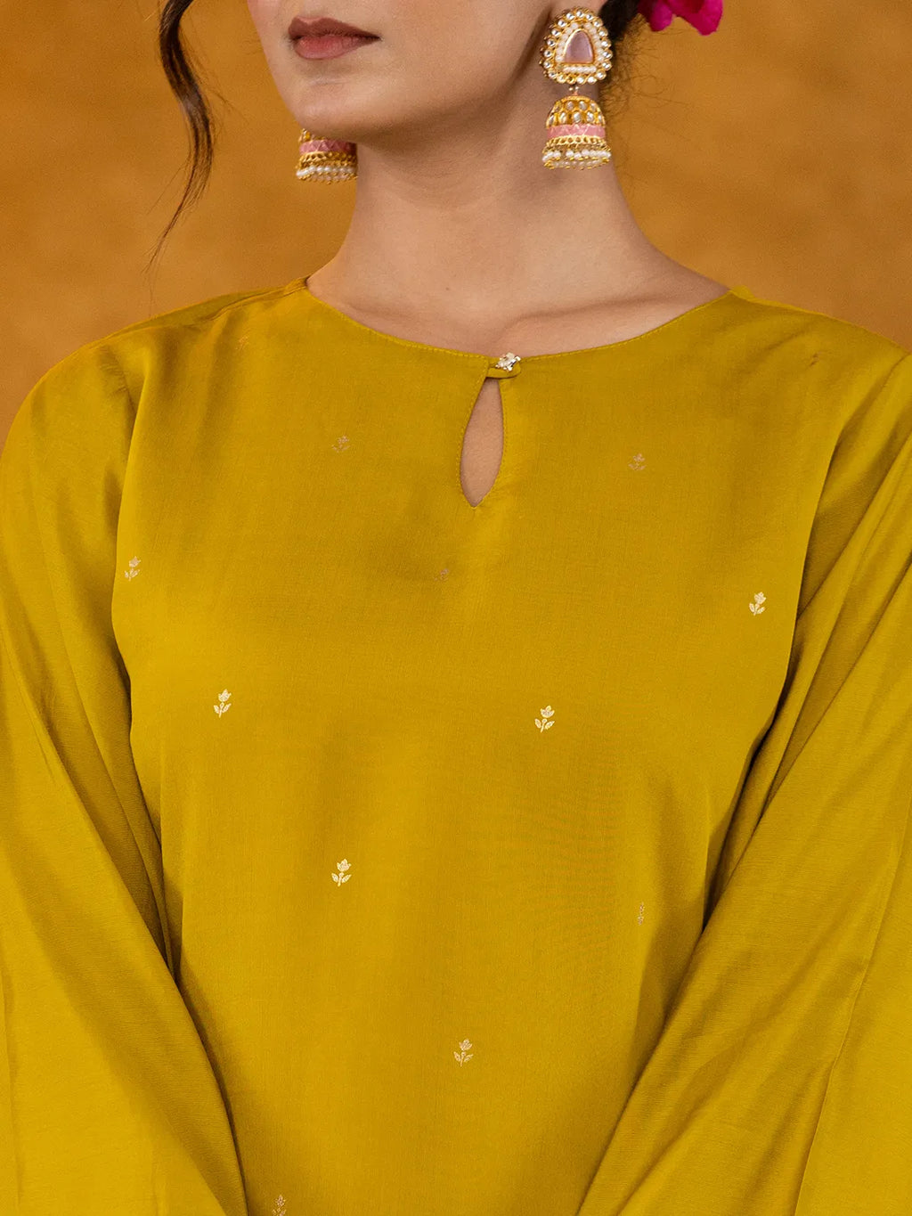 Yufta Green Pakistani Style Kurta Dupatta Set | Grocsy