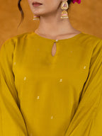 Yufta Green Pakistani Style Kurta Dupatta Set | Grocsy