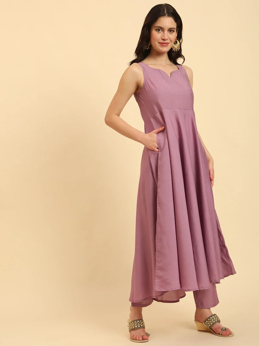 Yufta Purple Silk Sleeveless Kurta With Pant Banarasi Dupatta Set | Grocsy