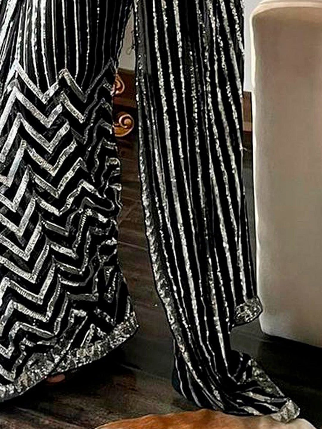 Sangria Black Sequinned Embellished Saree | Grocsy