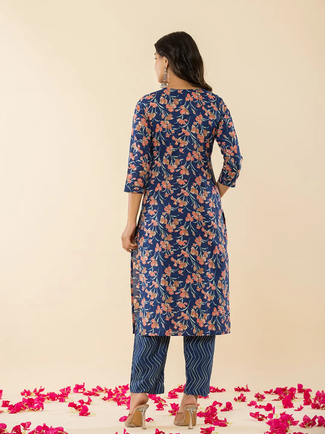 Yufta Blue Cotton Dori_Embroidery Straight Kurta Dupatta Pant Set | Grocsy