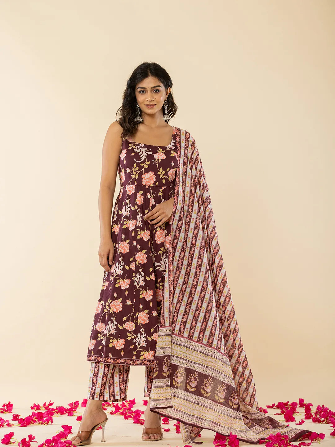 Yufta Brown Sleeveless Cotton Kurta With Dupatta Set | Grocsy