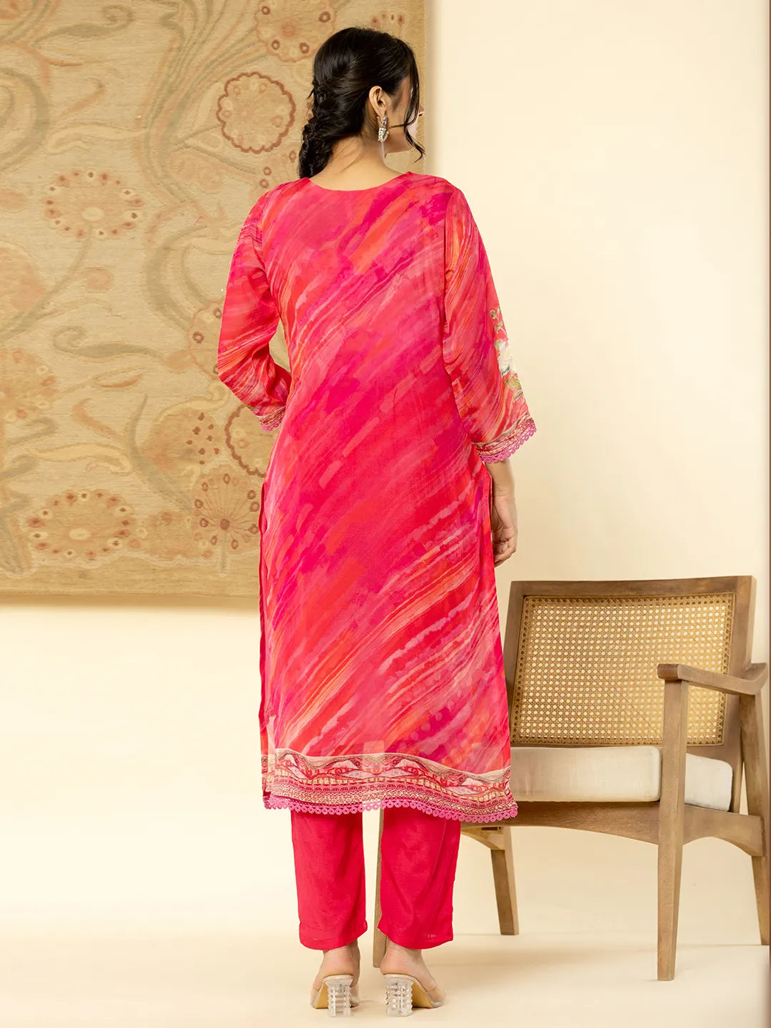 Yufta Oragnza Kurta Dupatta Set With Lining And Intricate Handwork | Grocsy