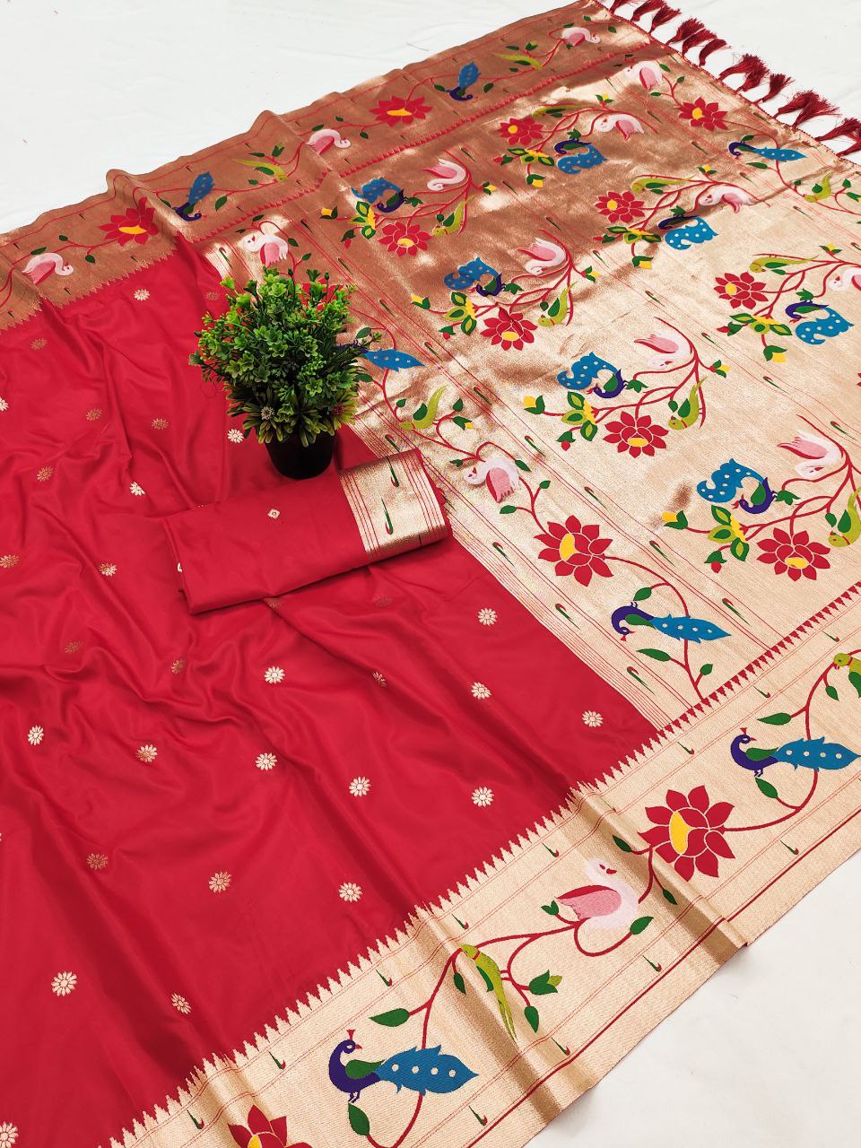 Mameraa Sarees Red Faux Banarasi Silk Saree With Paithani Rich Weaved Pallu And Blouse-Red | Grocsy