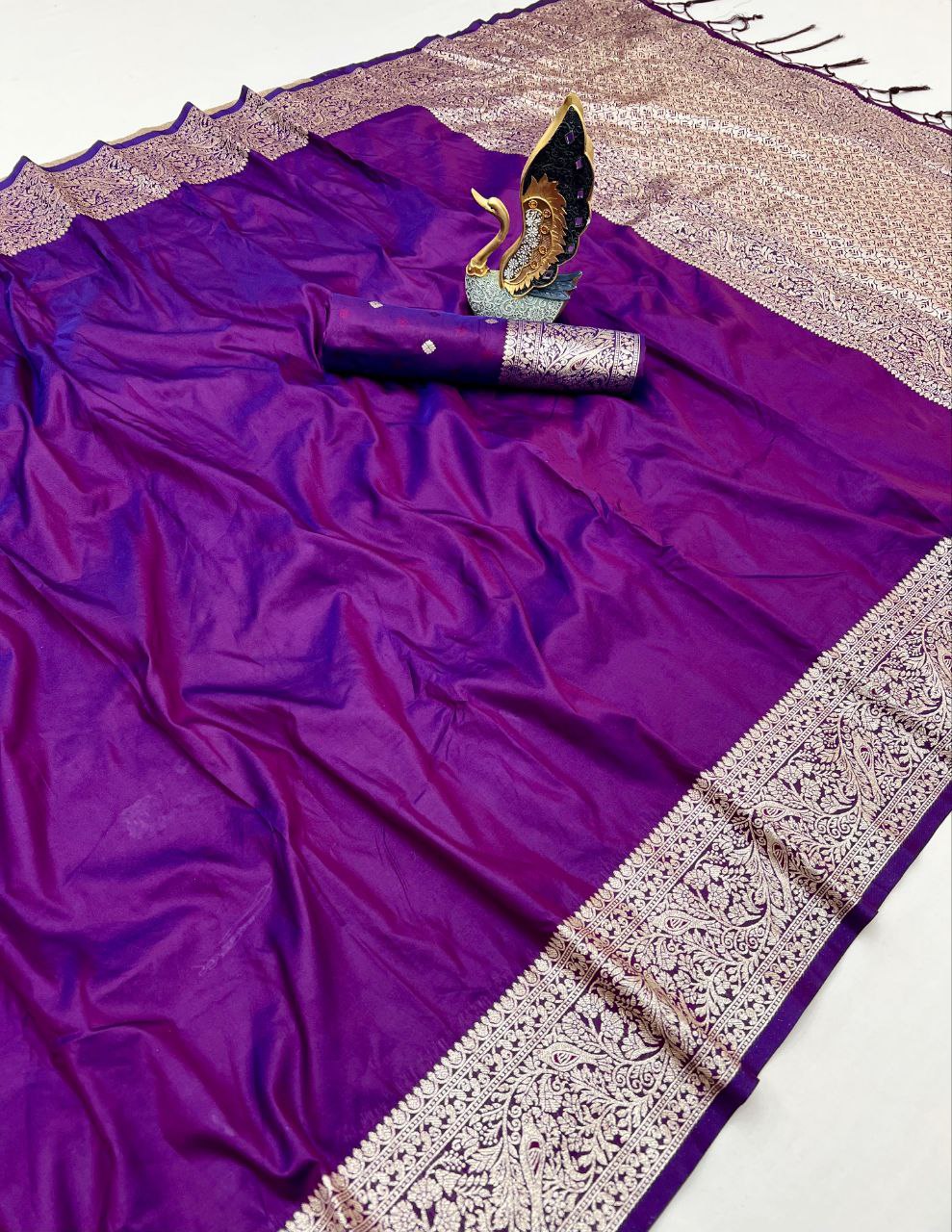 Mameraa Sarees Purple Soft Banarasi Silk Fabric Saree With Natural Zari Weaving In Gala Border-Purple | Grocsy