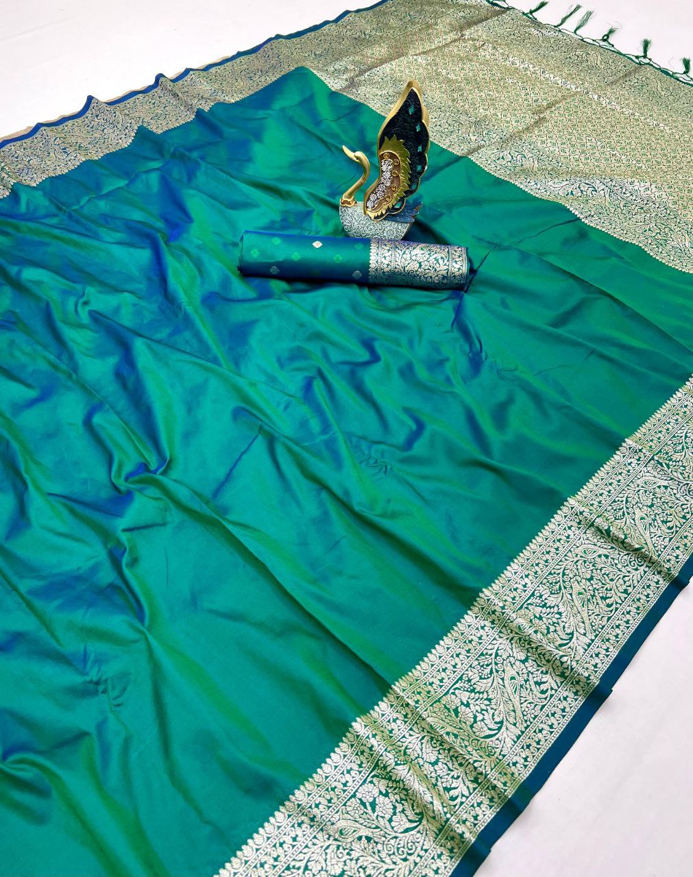 Mameraa Sarees Sea Green Soft Banarasi Silk Fabric Saree With Natural Zari Weaving In Gala Border-Sea_Green | Grocsy