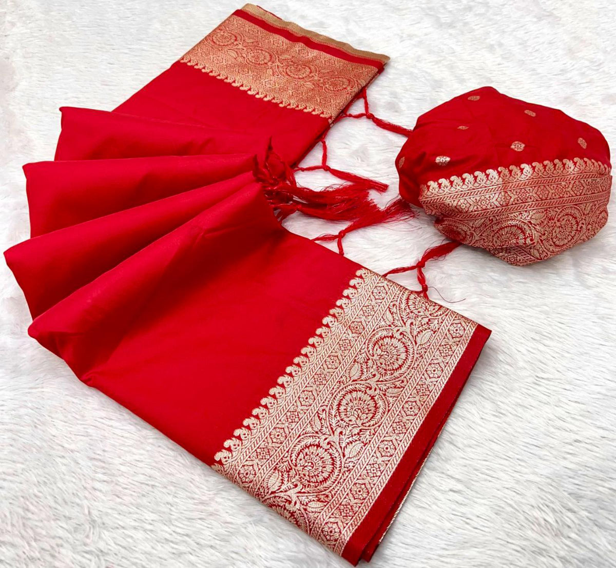 Mameraa Sarees Red Soft Banarasi Silk Fabric Saree With Natural Zari Weaving In Gala Border-Red | Grocsy