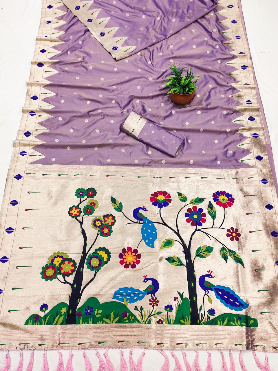 Mameraa Sarees Lavender Faux Banarasi Silk Saree With Paithani Rich Weaved Pallu And Blouse-Lavender | Grocsy