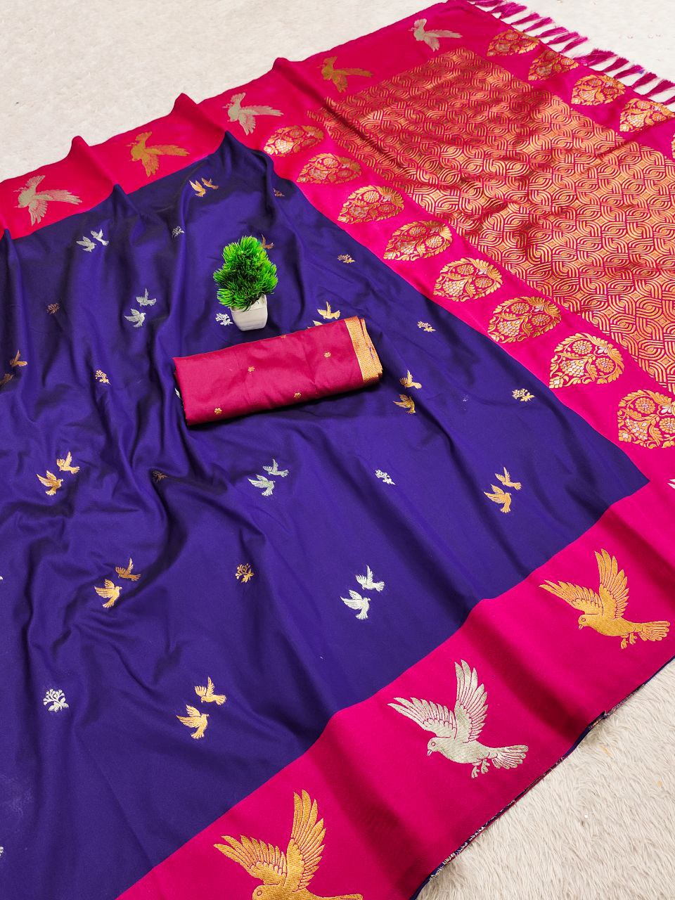 Mameraa Sarees Violet Soft Silk Blend Saree With Zari Weaving Meenakari Design-Violet | Grocsy