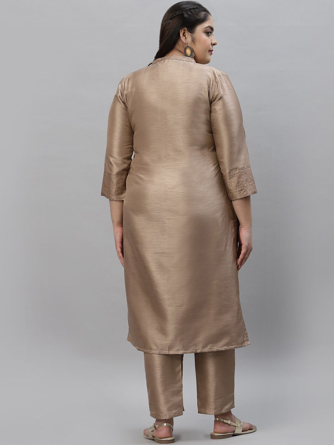 Sztori Plus Size Mandarin Collar Straight Kurta with Trousers | Grocsy