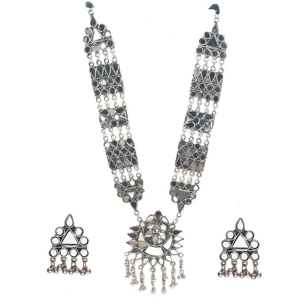 Silver-Plated Alloy Long Kundan Studded Silver Oxidised Necklace - The Pari | Grocsy
