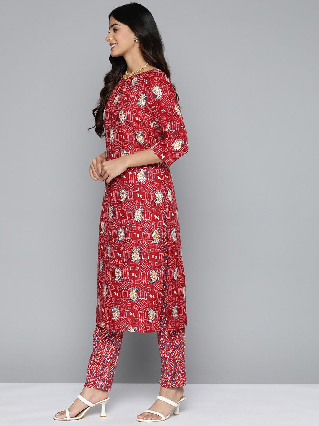 HERE&NOW Floral Printed Regular Kurta with Palazzos | Grocsy