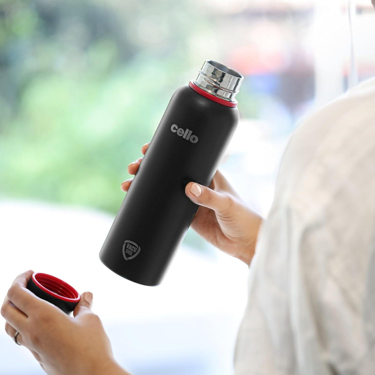 CELLO Duro Kent Insulated Stainless Steel Flask Water Bottle for Daily Use 900 ml, Black | Grocsy
