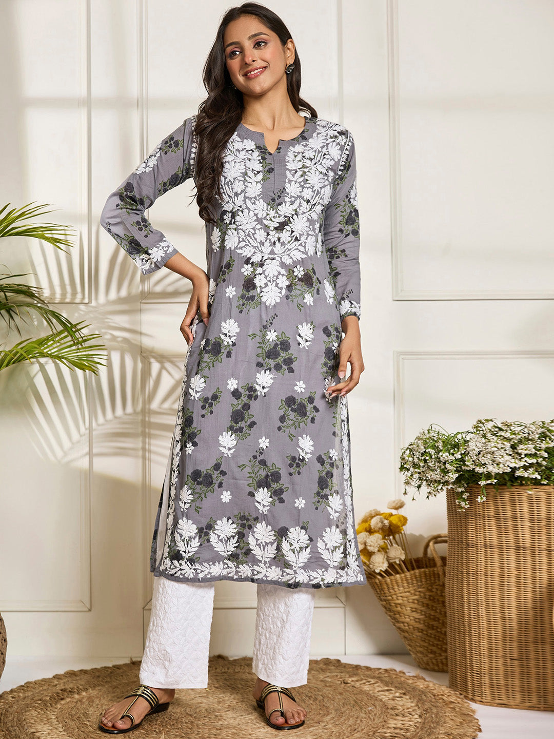 HOUSE OF KARI Floral Embroidered Chikankari Cotton Straight Kurta | Grocsy