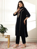 Yufta Velvet Black Kurta Dupatta Set With Embroidery | Grocsy