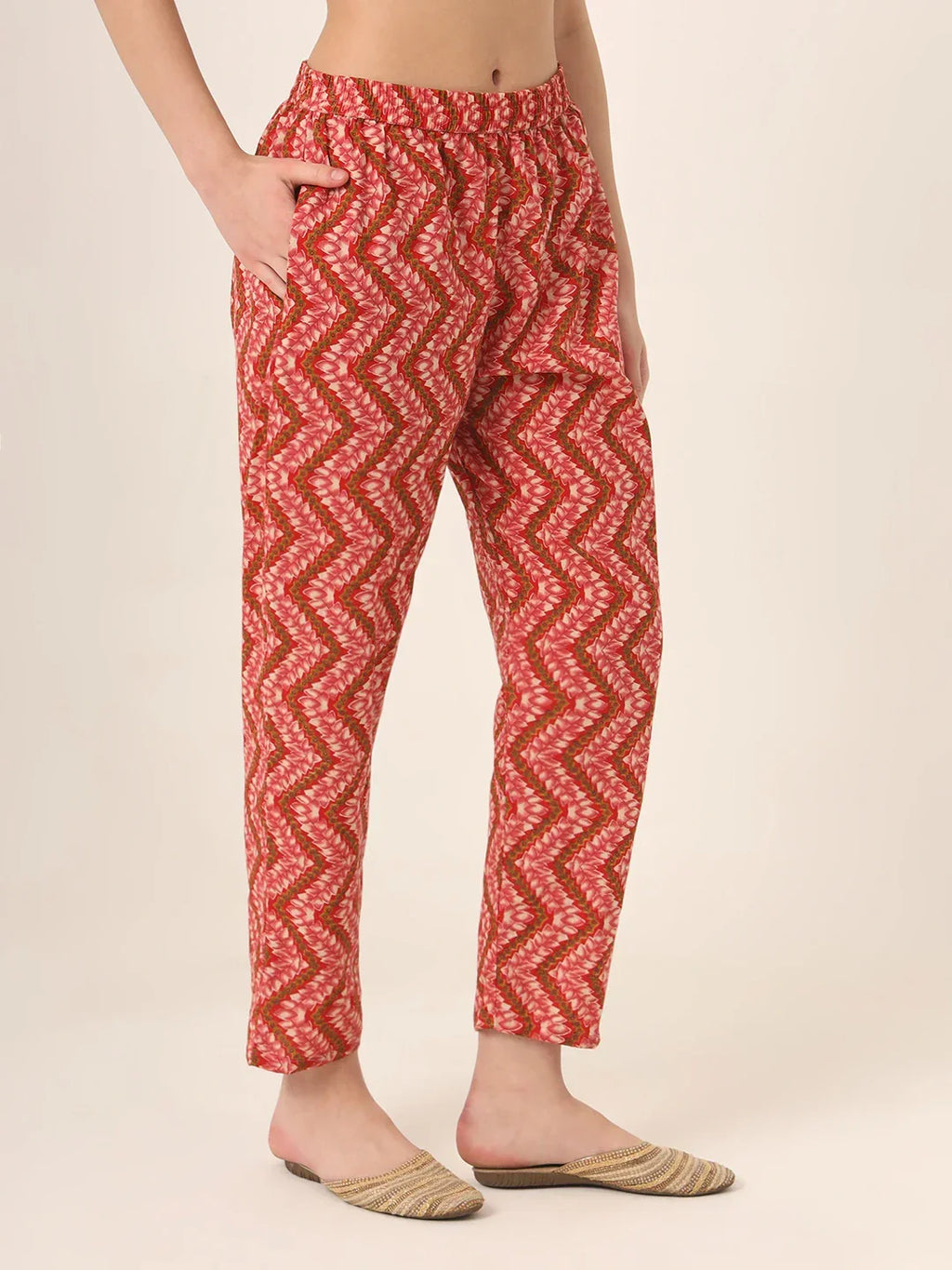 Yufta Red Pure Cotton Straight Kurta Pants Dupatta Set | Grocsy