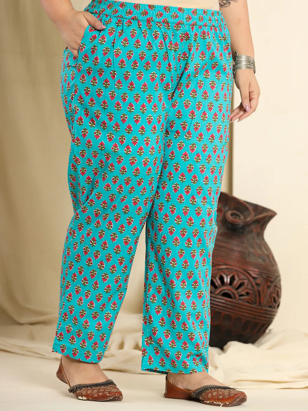 Yufta Pure Cotton Blue Kurta Dupatta Pant Set With Handwork | Grocsy