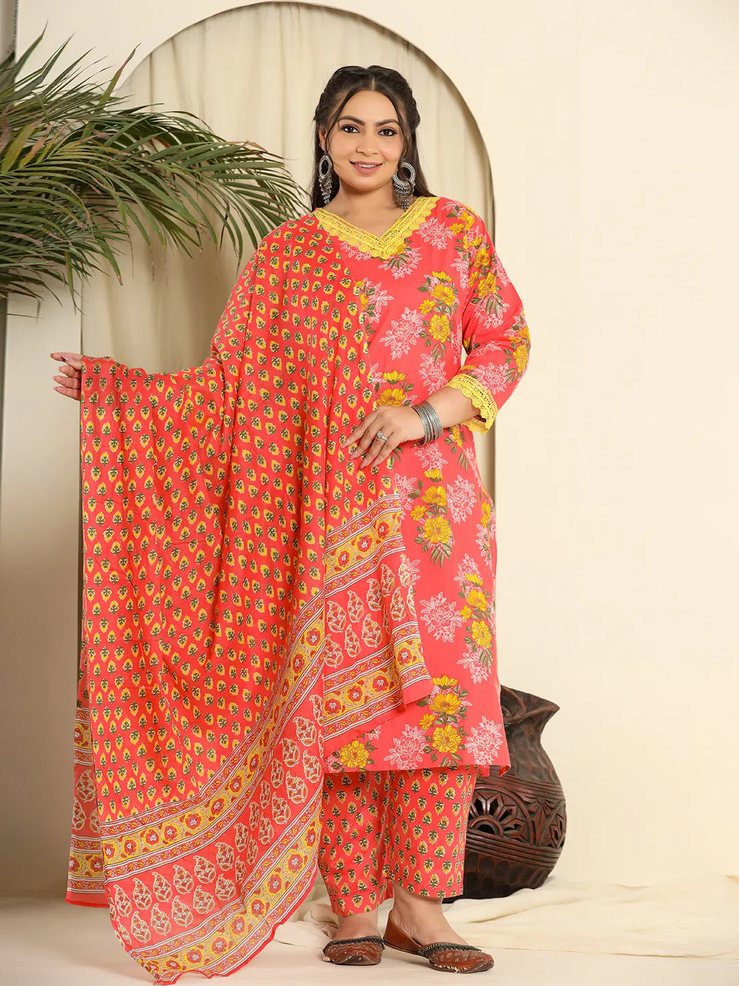 Yufta Pure Cotton Pink Kurta Dupatta Pant Set With Handwork | Grocsy