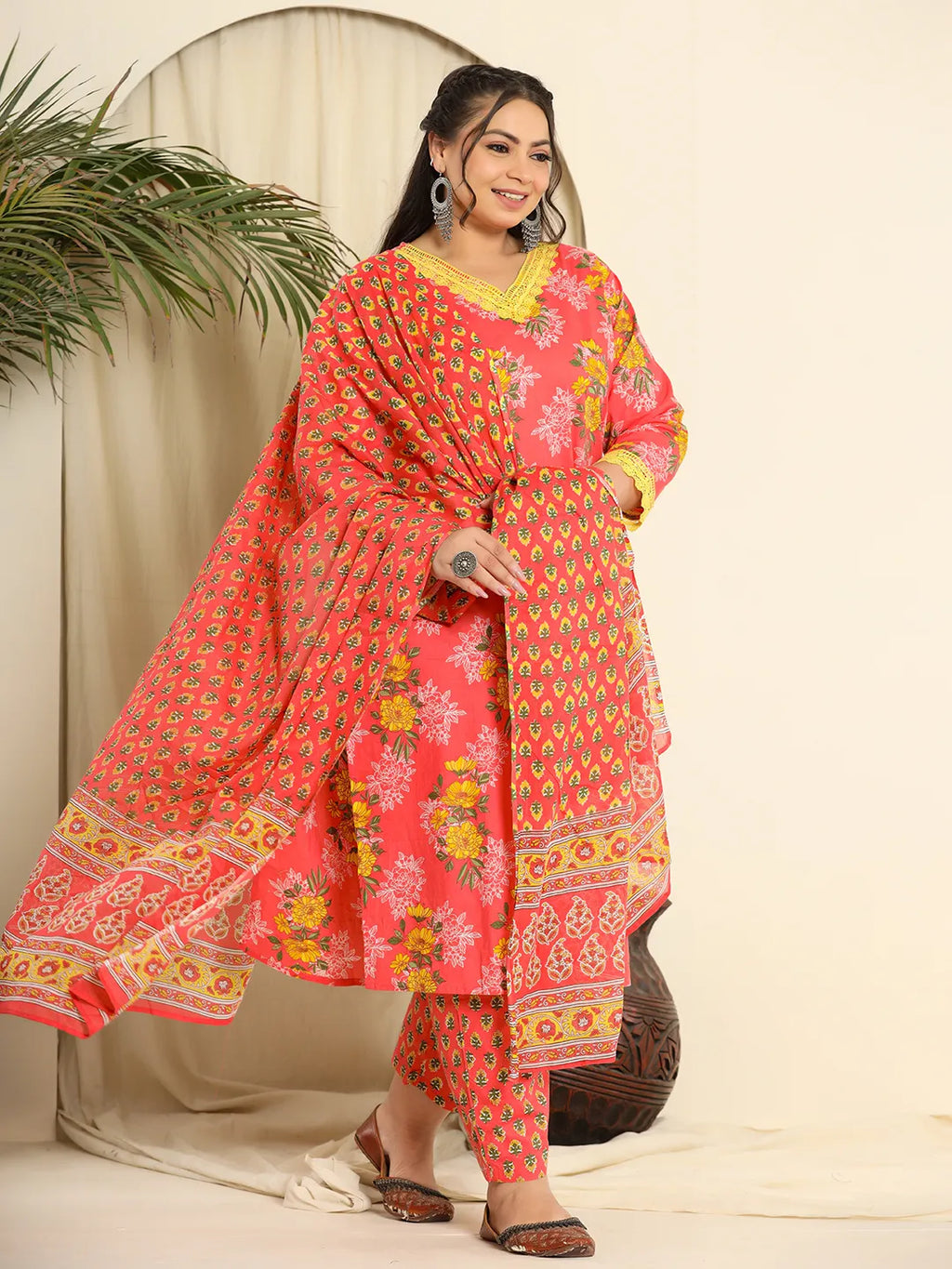 Yufta Pure Cotton Pink Kurta Dupatta Pant Set With Handwork | Grocsy