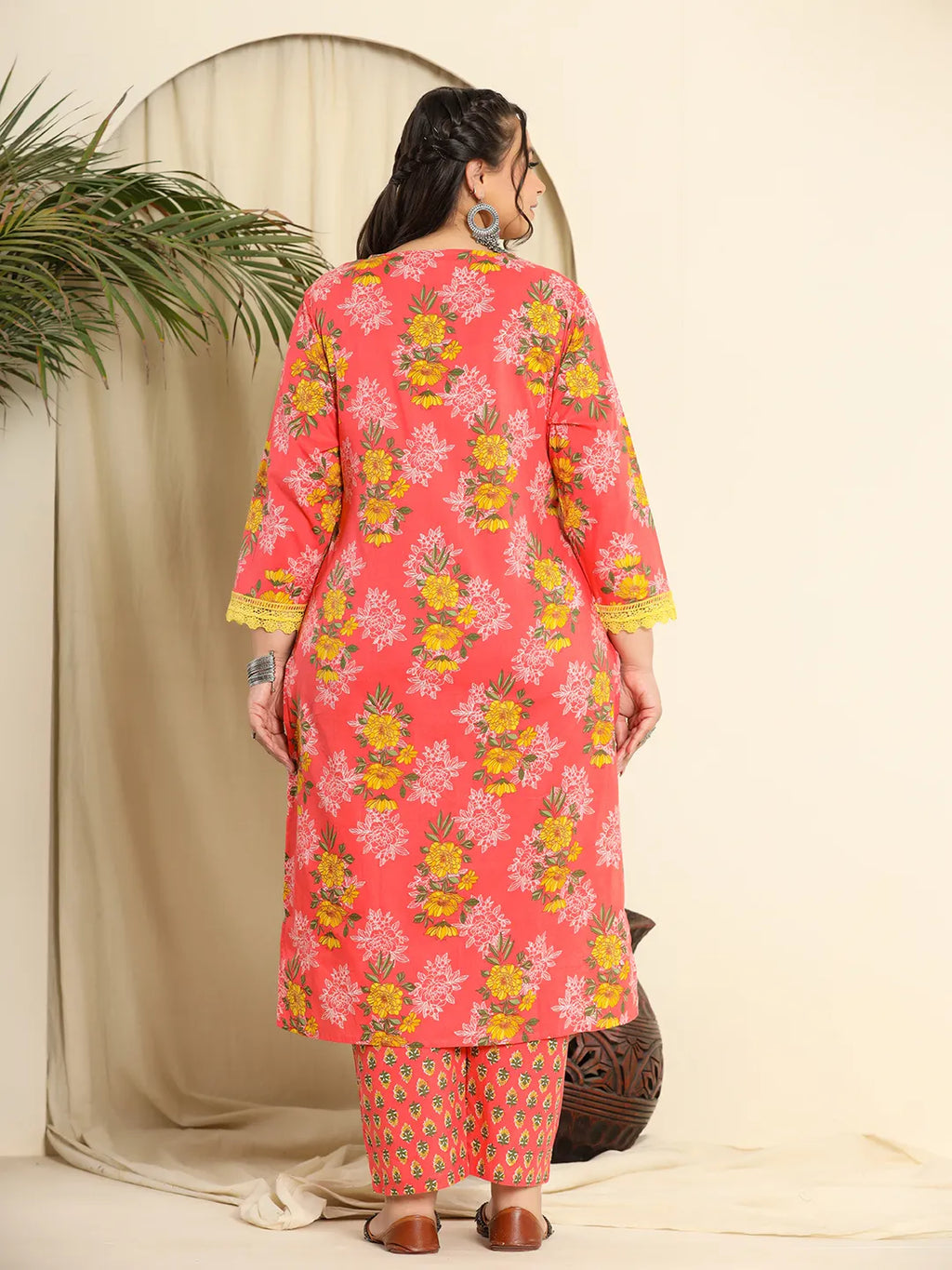 Yufta Pure Cotton Pink Kurta Dupatta Pant Set With Handwork | Grocsy