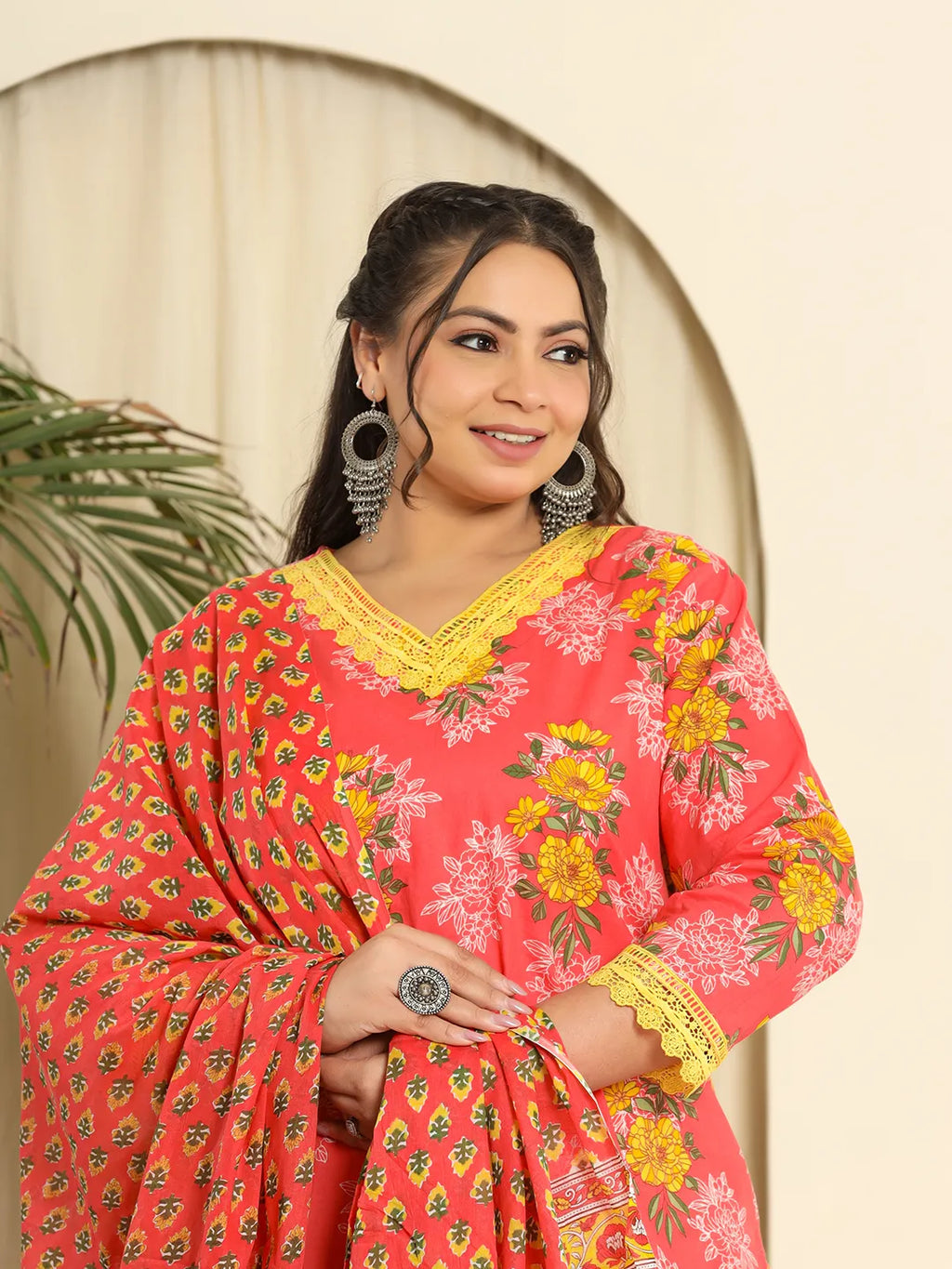 Yufta Pure Cotton Pink Kurta Dupatta Pant Set With Handwork | Grocsy