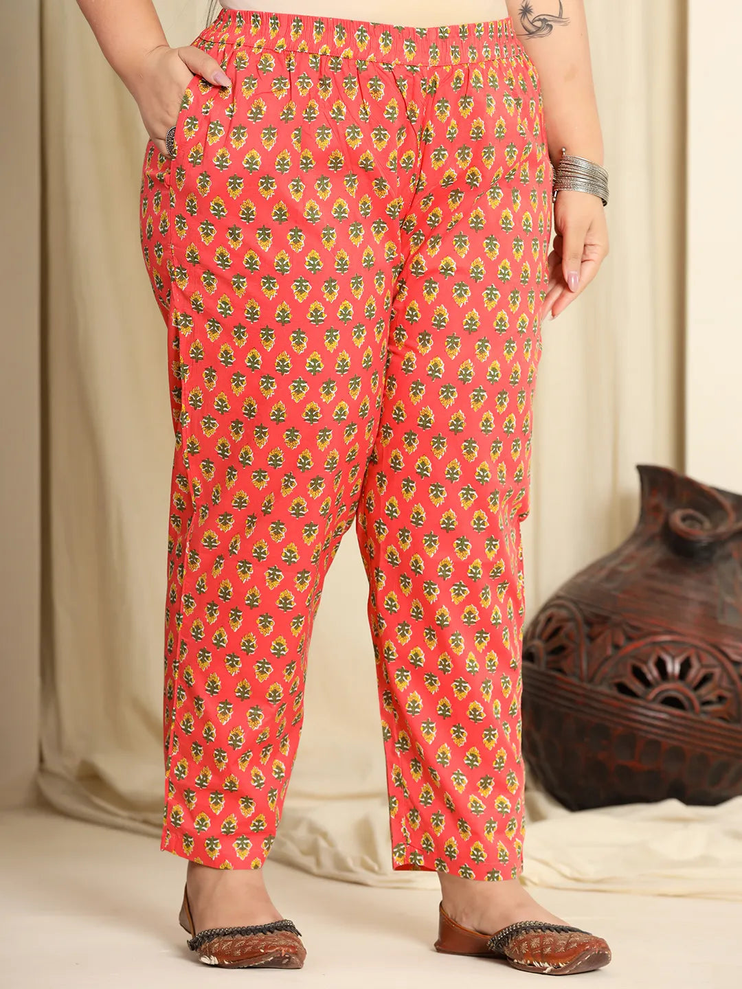 Yufta Pure Cotton Pink Kurta Dupatta Pant Set With Handwork | Grocsy