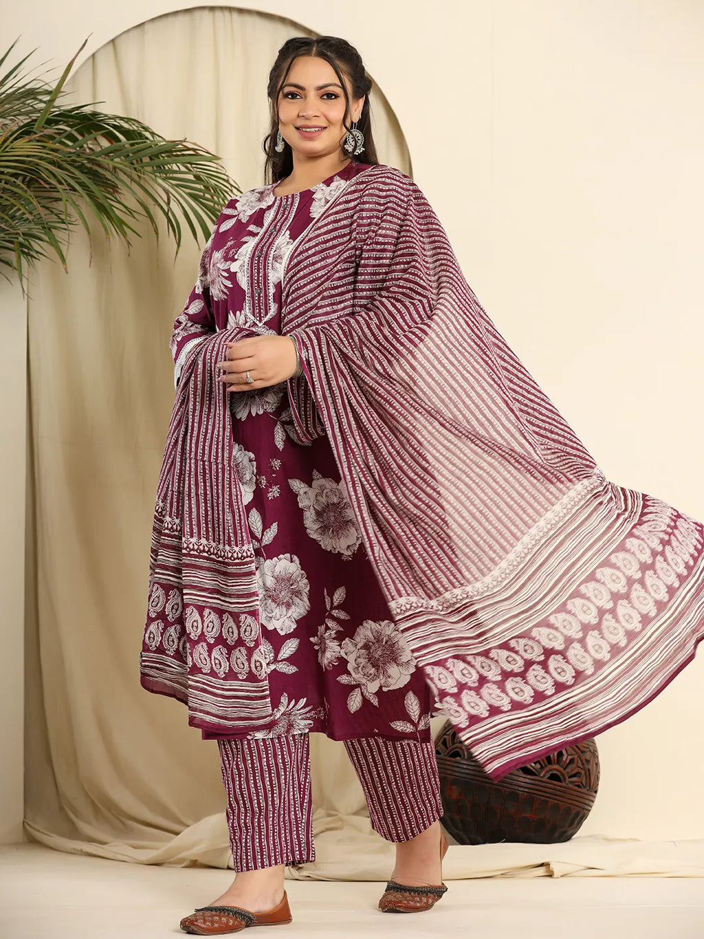 Yufta Purple Pure Cotton Kurta Dupatta Pant Set With Handwork | Grocsy