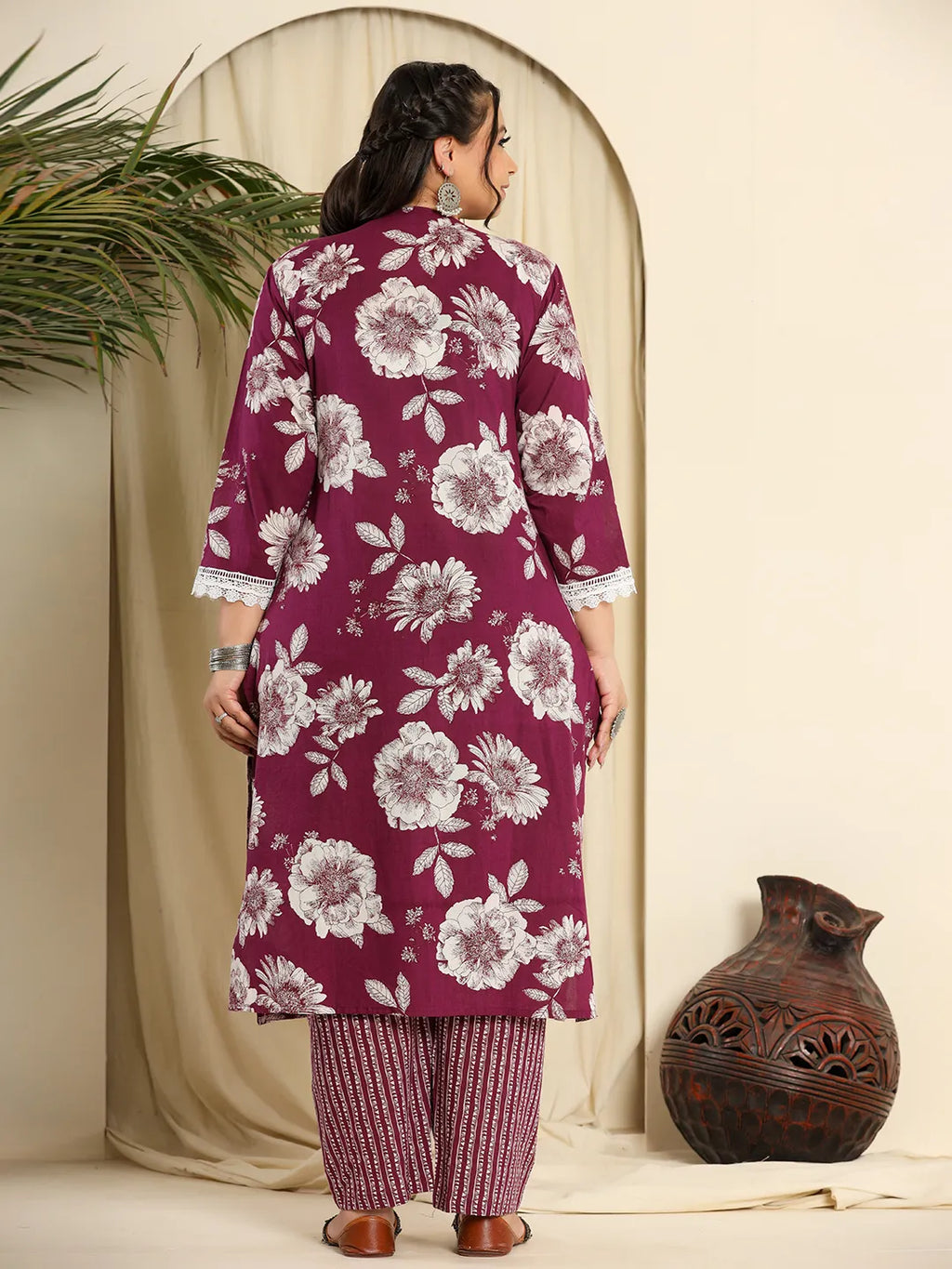 Yufta Purple Pure Cotton Kurta Dupatta Pant Set With Handwork | Grocsy