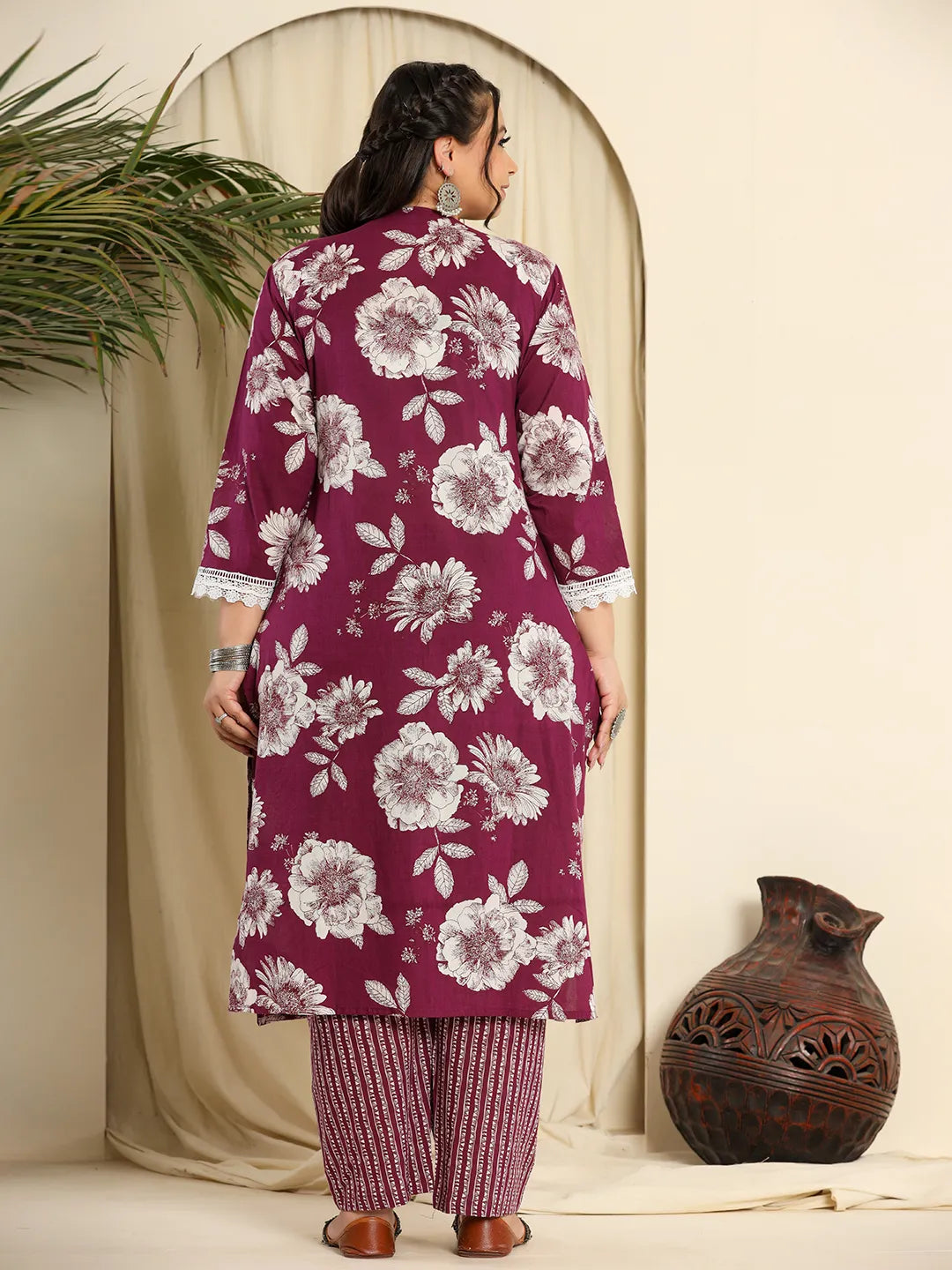 Yufta Purple Pure Cotton Kurta Dupatta Pant Set With Handwork | Grocsy