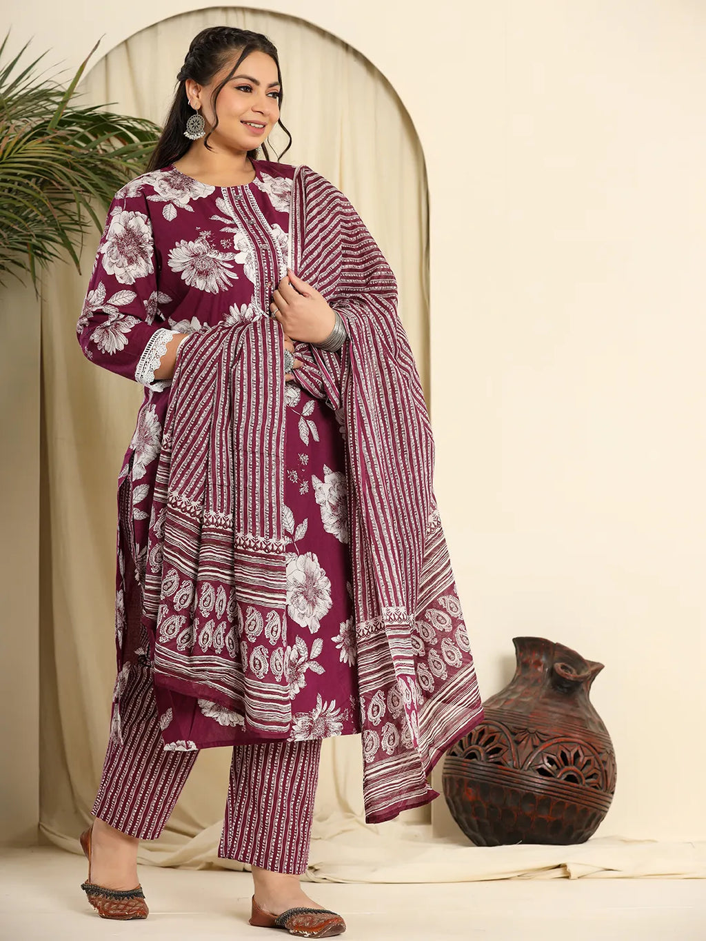 Yufta Purple Pure Cotton Kurta Dupatta Pant Set With Handwork | Grocsy