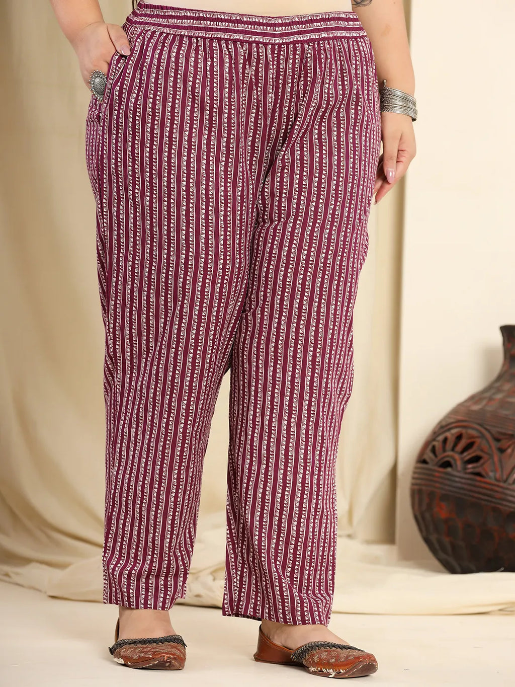 Yufta Purple Pure Cotton Kurta Dupatta Pant Set With Handwork | Grocsy