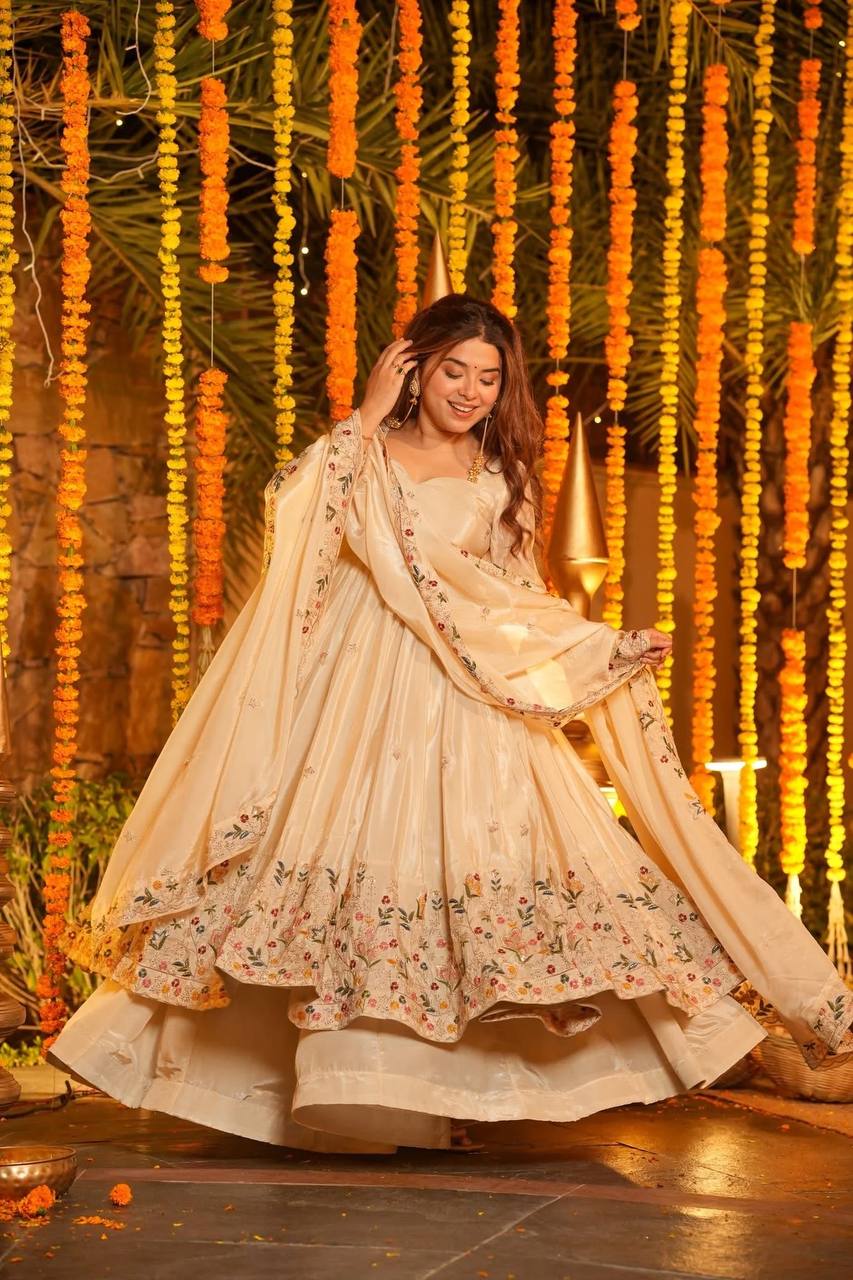 Yash Enterprise Off White Silk Party Wear Embroidery Anarkali Suit Set | Grocsy