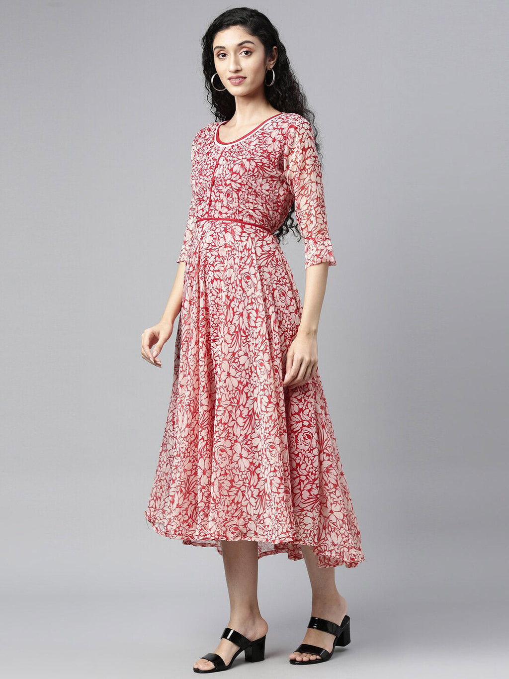 Souchii White & Red Floral Layered Chiffon Beautiful Midi Dress | Grocsy