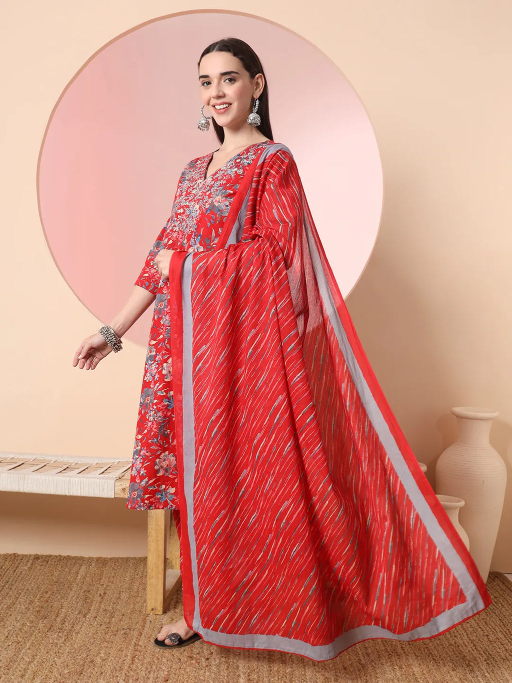 Yufta Red Pure Cotton Thread_Work Straight Kurta Dupatta Pant Set | Grocsy