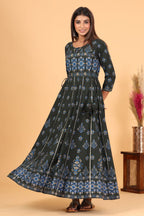 Kaajh Women's Green Gold Print Embellishment Anarkali Kurta | Grocsy