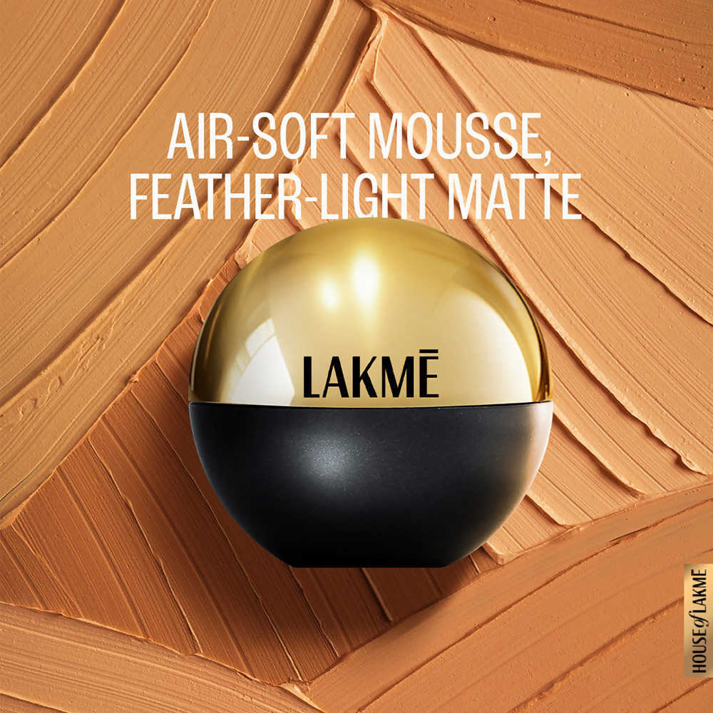 Lakme Xtraordin-Airy Mattereal Mousse Foundation - 04 Golden Light | Grocsy