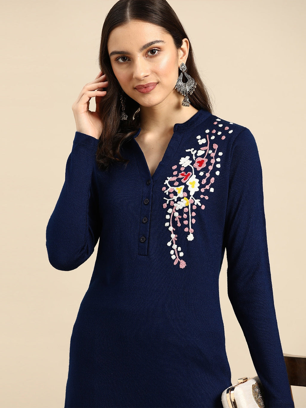 Sangria Women Navy Blue & White Floral Acrylic Straight Winter Kurta | Grocsy