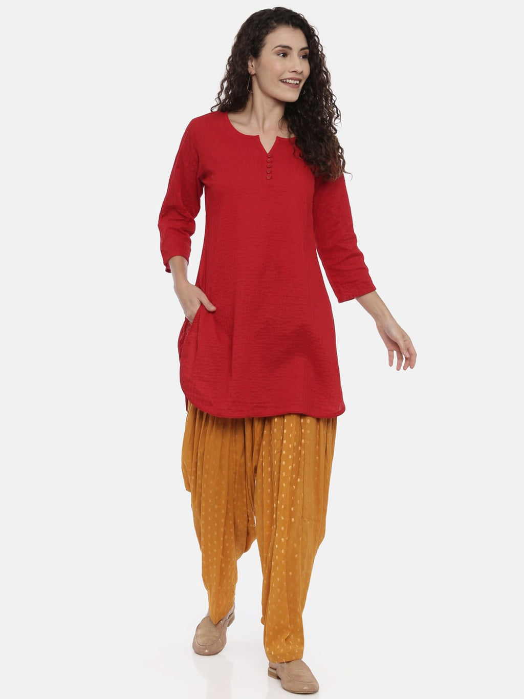 Souchii Tan Banarasi Thread Design Regular-Fit High-Rise Patiala | Grocsy
