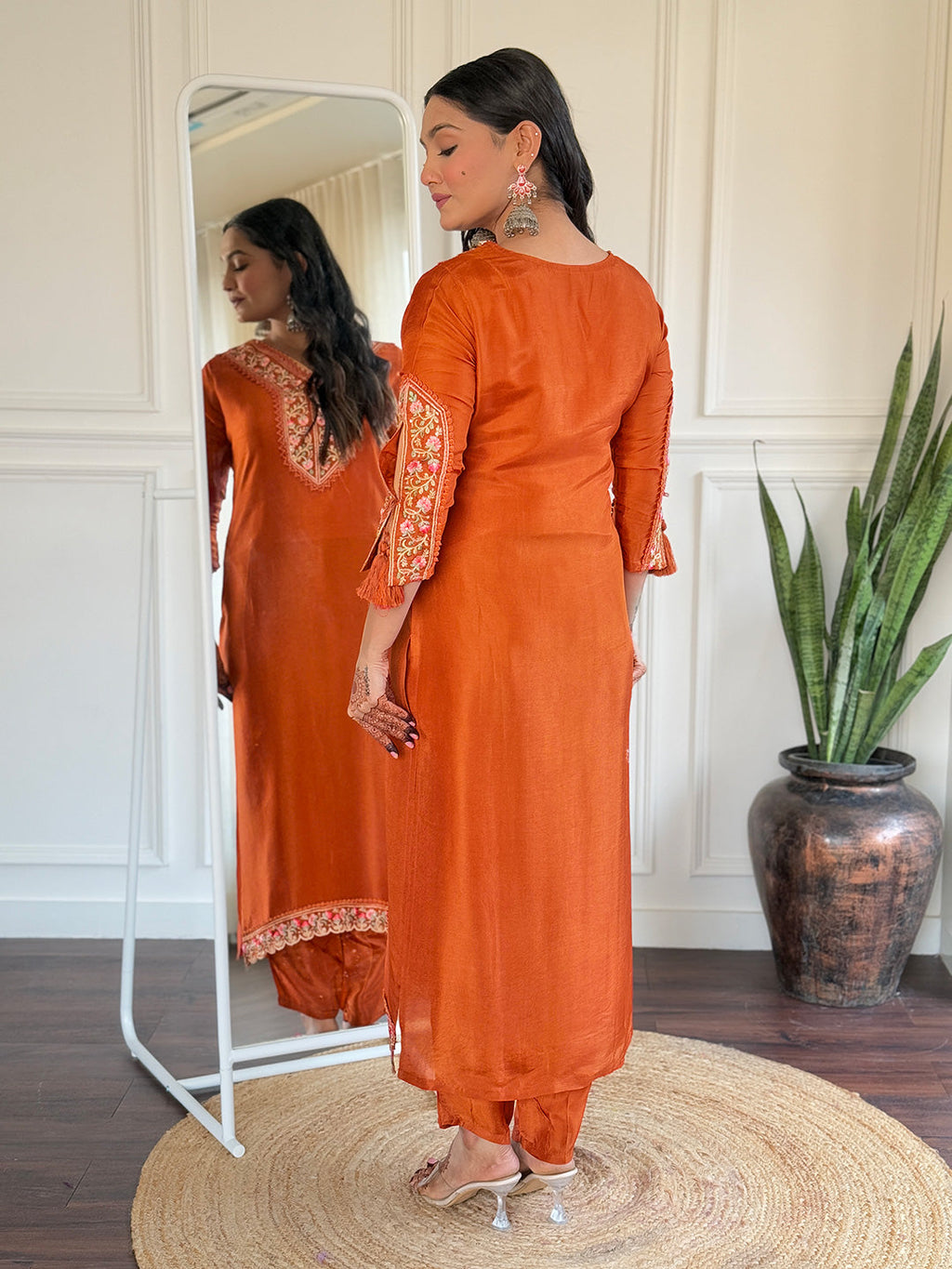 The52 Beautiful Women's Thread work Viscose Fabric Straight Kurta, Pant and Dupatta Set | Grocsy