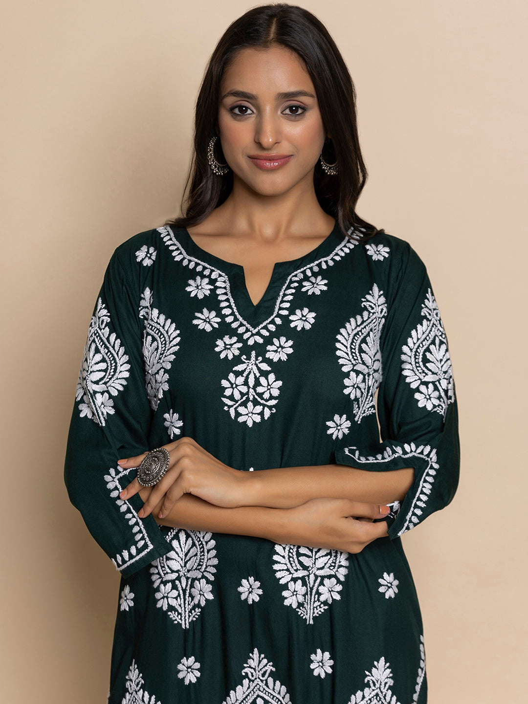 HOUSE OF KARI Chikankari Embroidered Straight Kurta | Grocsy