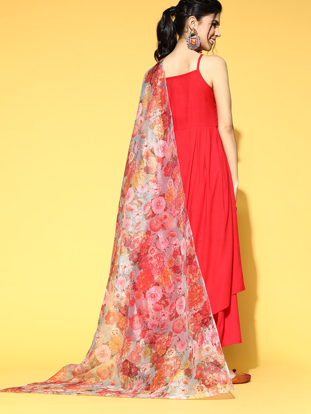 InWeave Strappy Set In Red With Organza Dupatta | Grocsy