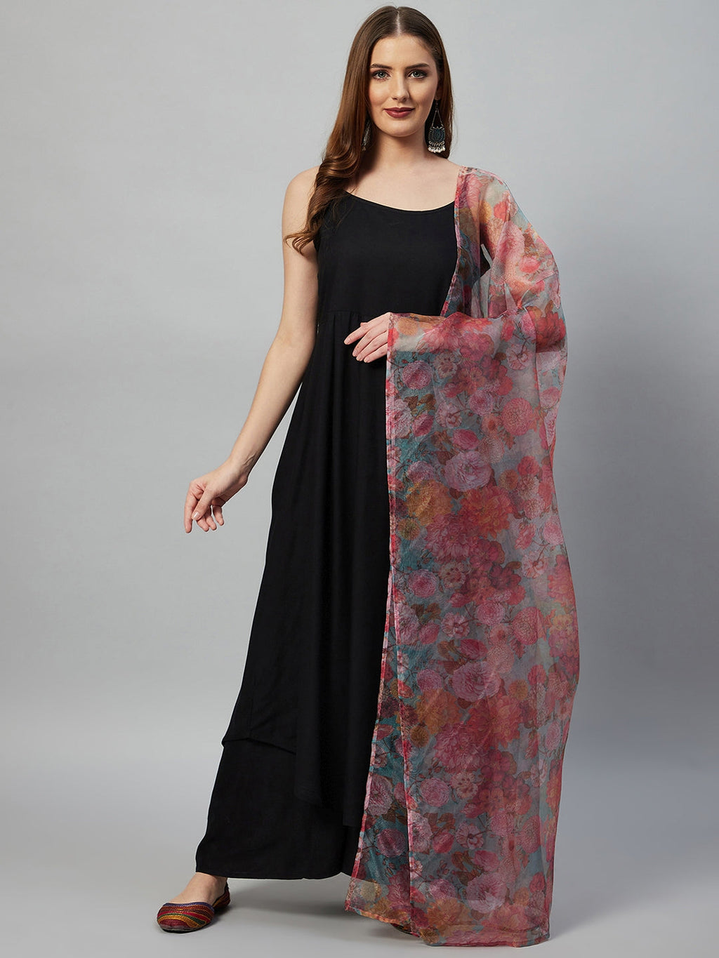 InWeave Black Strappy Set With Green Organza Dupatta | Grocsy